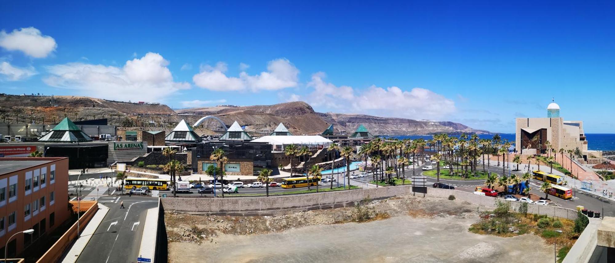 Acogedor En Primera Linea De Playa Canteras